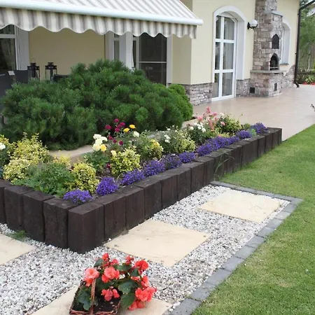 Kamelia Bed and breakfast Komorniki (Poznan)